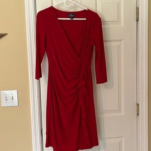 Red dress, 3/4 length sleeve